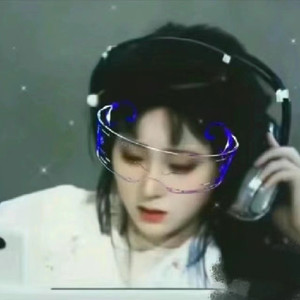 高中女学生的粉嫩小泬
